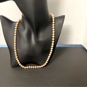 Good, preowned  faux vintage pearl necklace